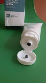 深层净彻，焕活美肌 霓净思毛孔清洁泥，肌肤问题的终结者